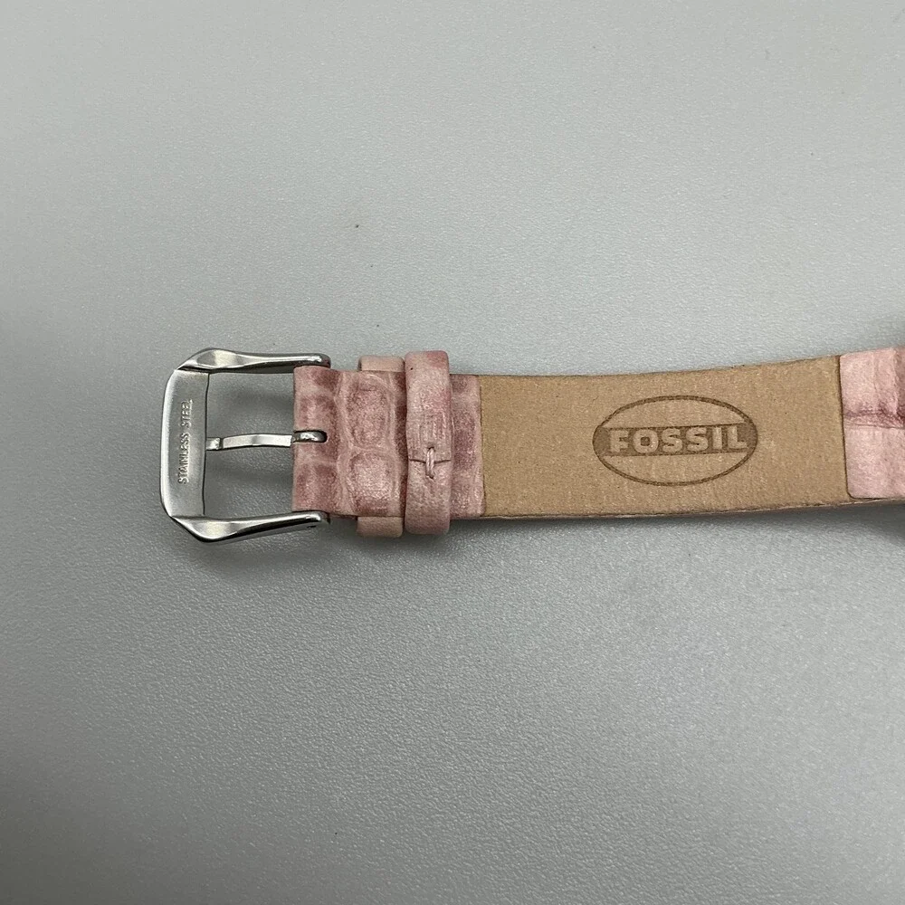 Fossil F2 ES-1350 Womens Watch 33mm Silver Heart Dial Pink Leather New Battery